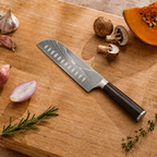 Couteau Santoku Japonais en acier - Série Kuro